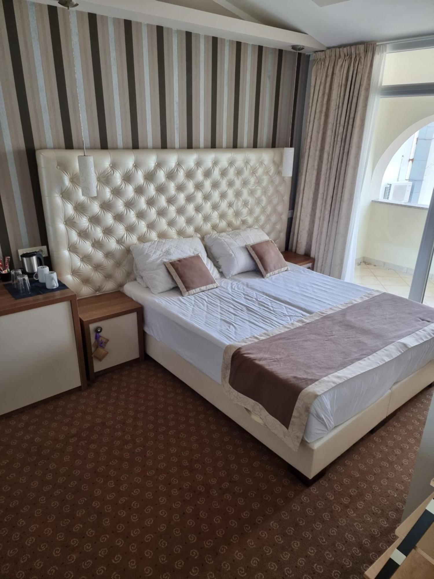 Rooms Nadia Stara Baska Bilik gambar
